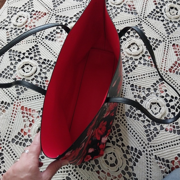 Victoria's Secret bag - Picture 3 of 4